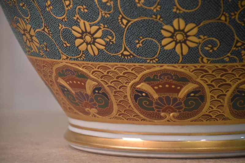 Japanese Pottery Kutani Dot Vase Width:310mm - Image 6