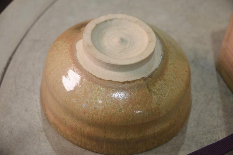 Chawan Tea Bowl in a Wooden box Width:122mm - Image 6
