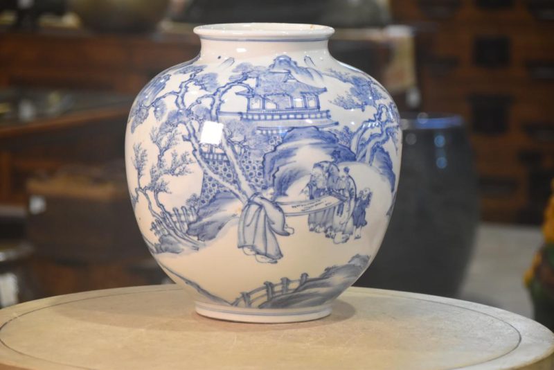 Japanese Blue and White Vase Height:330mm