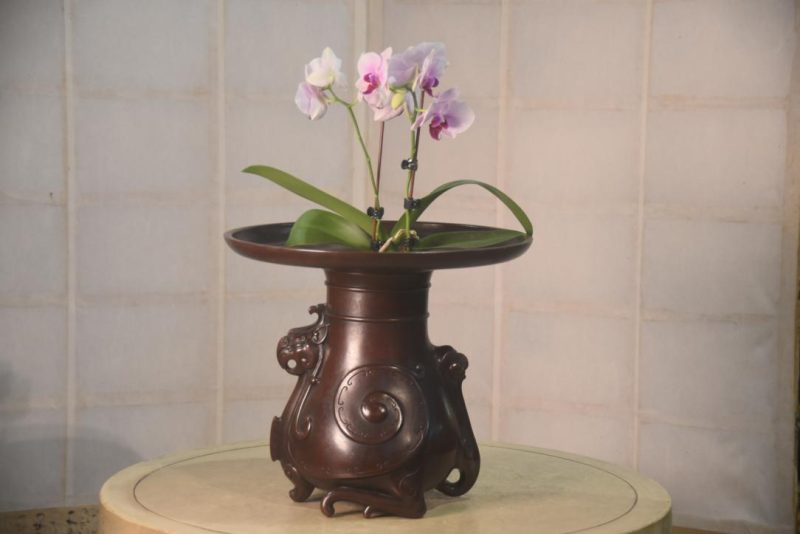 Japanese Cast Bronze Usubata Vase Width:320mm