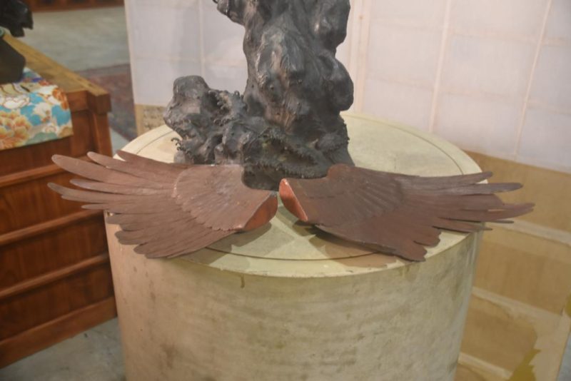 Japanese Bronze Eagle Statue Width:670mm - Image 4
