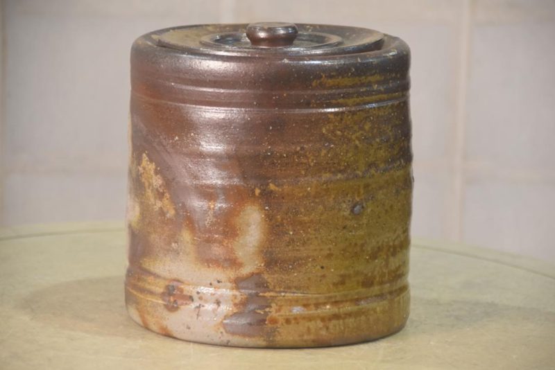 Japanese Bizen Mizuzashi Urn Width:185mm - Image 6