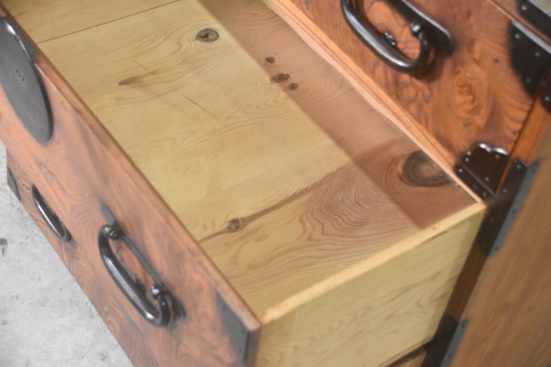 Elm Clothing Chest Width840mm - Image 5