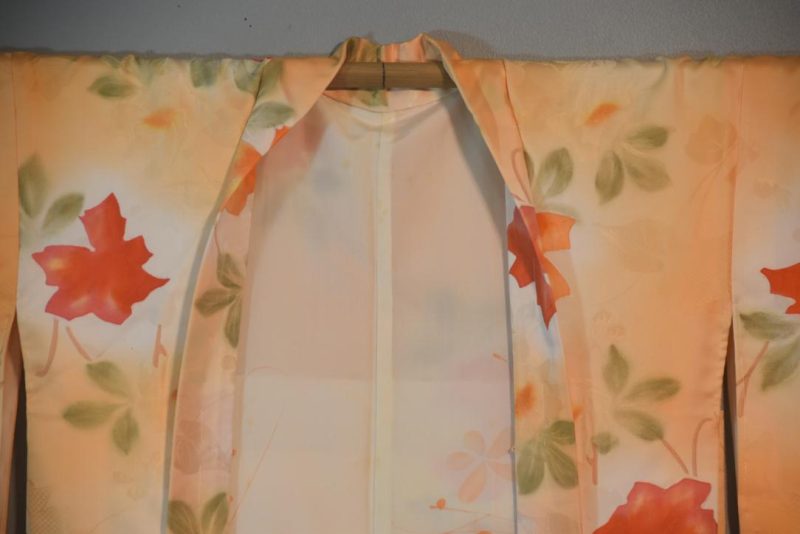 All Peachy Vintage Japanese Silk Haori Jacket - Image 5