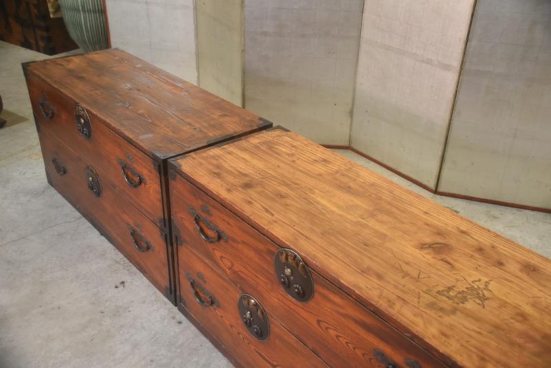 Antique 4 Drawer Nihonmatsu Clothing Chest (2 Sections) Width:960mm - Image 8