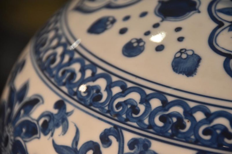 Japanese Blue and White Vase Height:300mm - Image 2