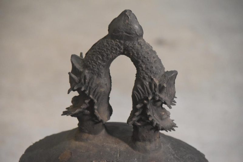 Japanese Bronze Hanging Temple Bell Height:690mm - Image 7