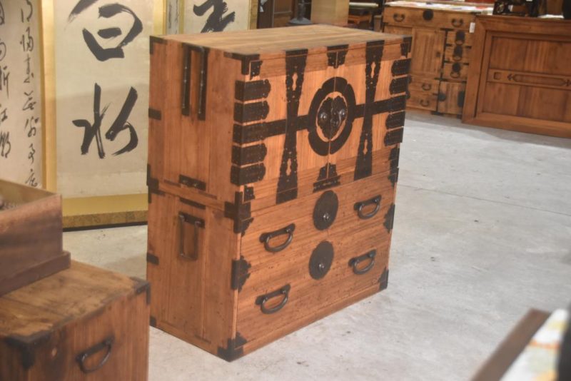 Antique Kannon Biraki Clothing Chest Width:900mm - Image 11