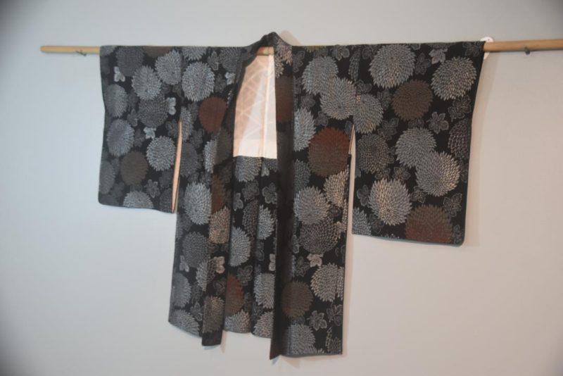Metallic Thread Japanese Silk Haori Jacket - Image 7