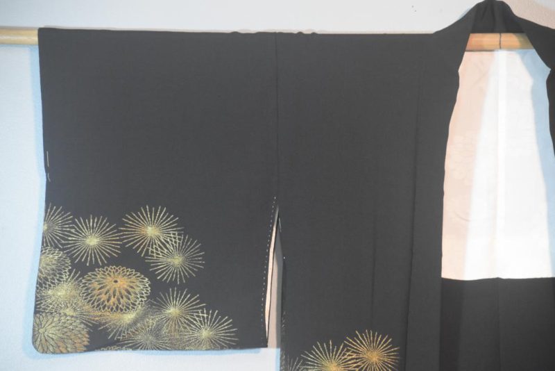 Chrysanthemum Metallic Thread Vintage Japanese Silk Haori Jacket - Image 7