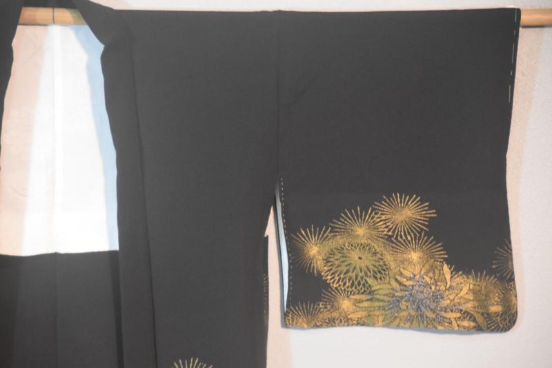 Chrysanthemum Metallic Thread Vintage Japanese Silk Haori Jacket - Image 8