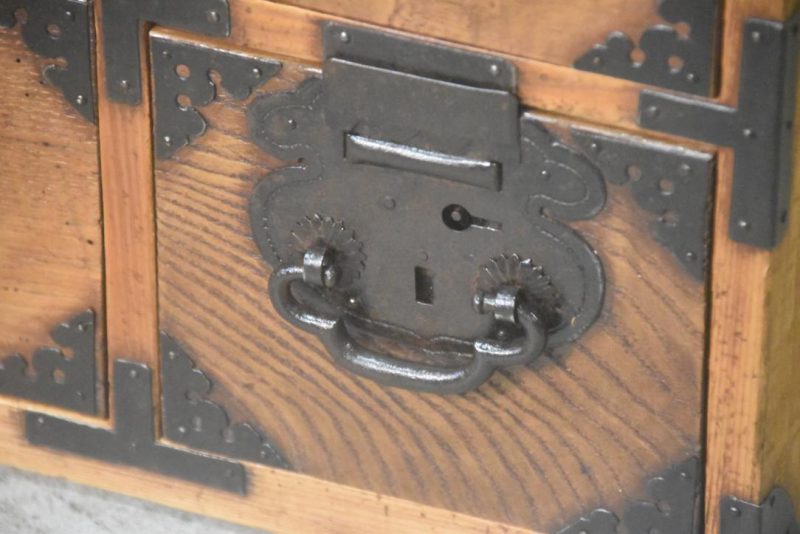 Matsumoto Ko Dansu Small Chest Width:630mm - Image 3
