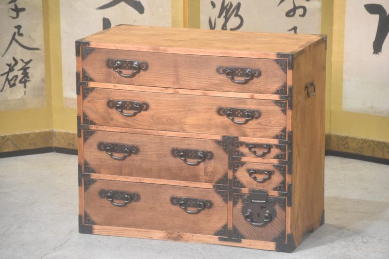 Matsumoto Ko Dansu Small Chest Width:630mm