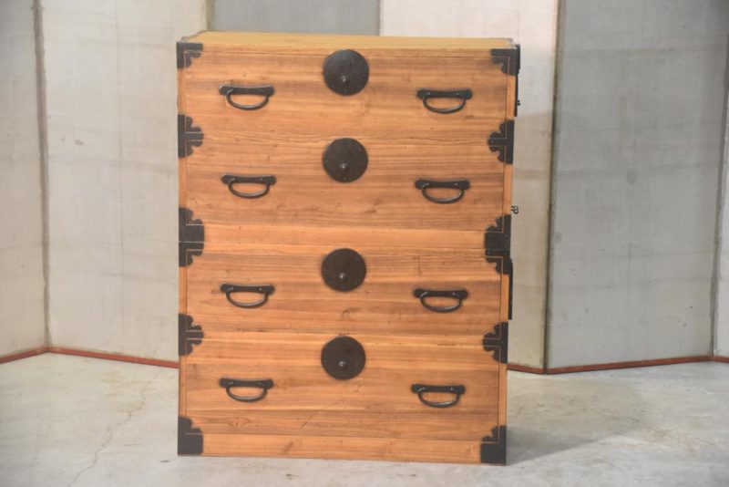 Antique Clothing Chest  Width:860mm - Image 10