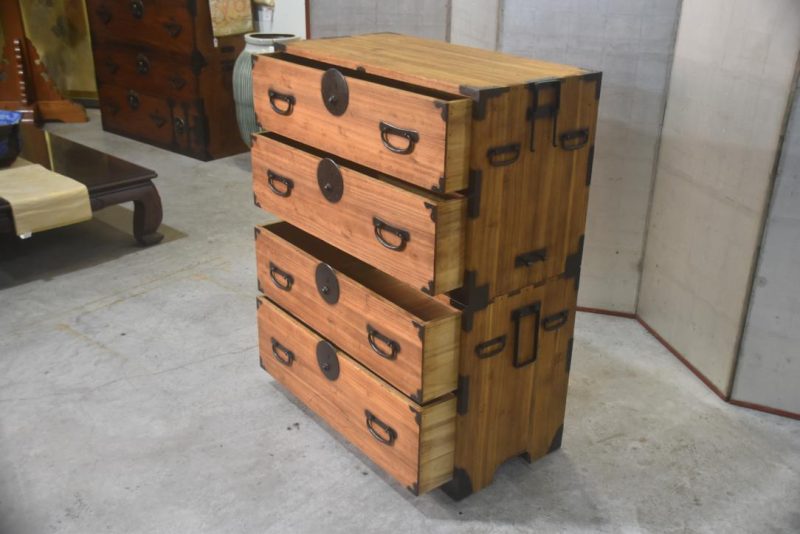 Antique Clothing Chest  Width:860mm - Image 7