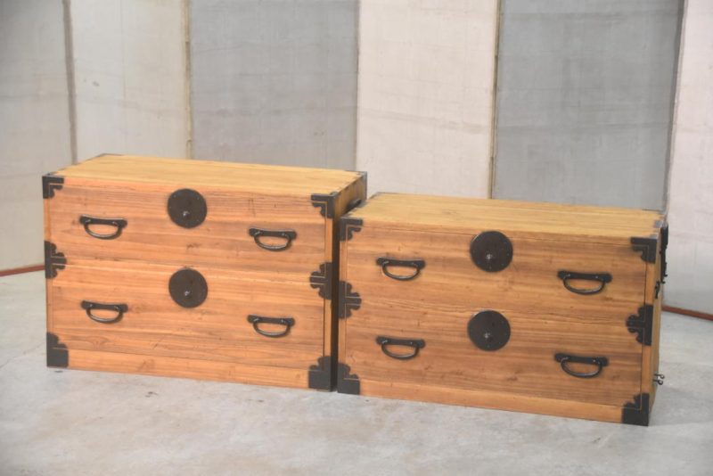 Antique Clothing Chest  Width:860mm - Image 3