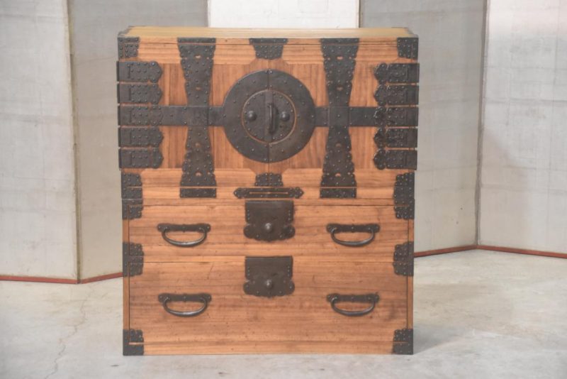 Antique Kannon Biraki Clothing Chest Width:960mm - Image 13