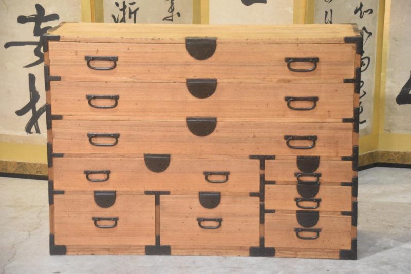 Japanese Antique Sword Chest Katana Dansu Width:1105mm - Image 9