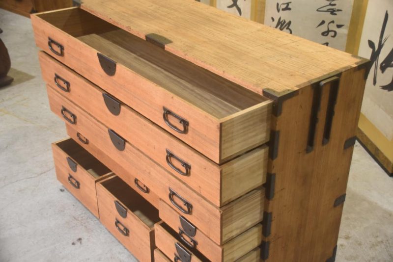 Japanese Antique Sword Chest Katana Dansu Width:1105mm - Image 2