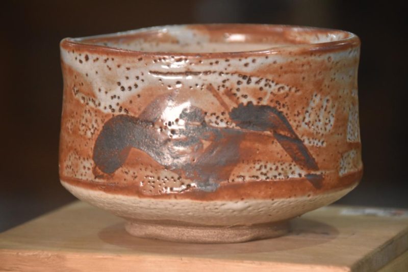 Shino Chawan Tea Bowl in a wooden box Width:120mm (Copy) - Image 2