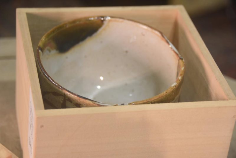 Oribe Pottery Chawan Tea Bowl in a Box Width:125mm - Image 9
