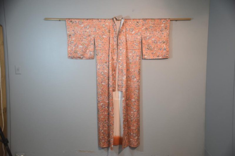 Peach Sheen Silk Kimono from Japan - Image 5