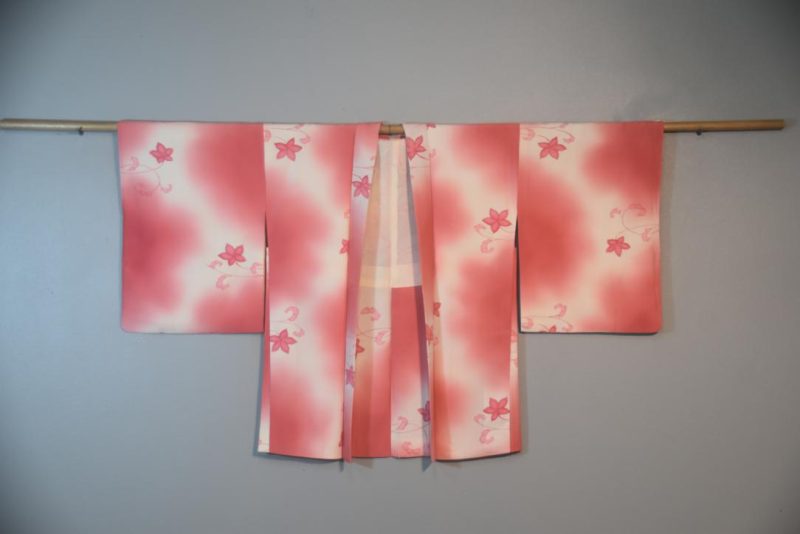 Wavy Pink Silk Vintage Japanese Haori Jacket - Image 7