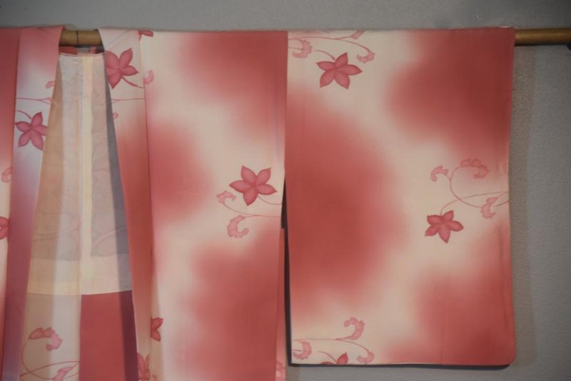 Wavy Pink Silk Vintage Japanese Haori Jacket - Image 5