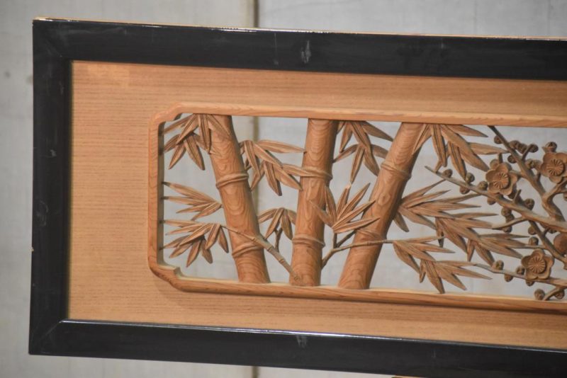 Japanese Carved Rama Transom with Lacquered Frame Width:1860mm - Image 2
