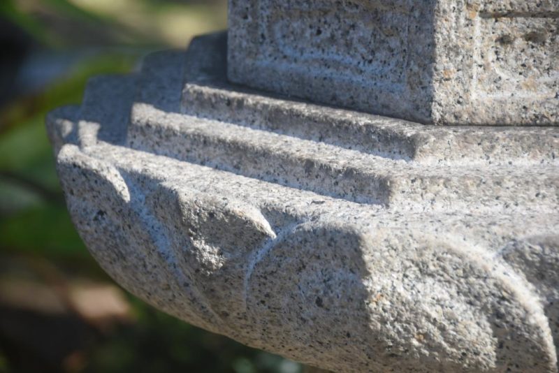 Antique Garden Lantern from Kyoto Height:1900mm - Image 5
