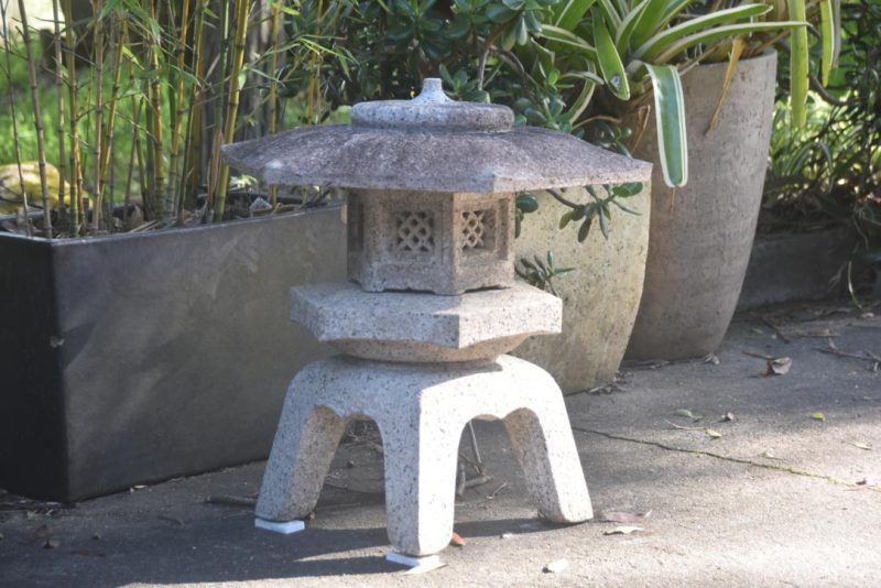 Japanese Yukimi Dōrō Snow Viewing Lantern Width:630mm