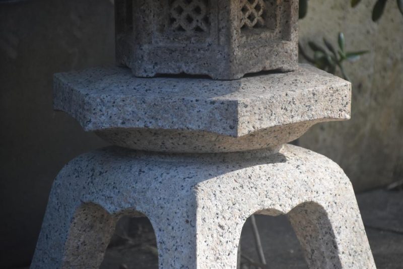 Japanese Yukimi Dōrō Snow Viewing Lantern Width:630mm - Image 2