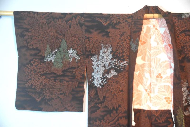 Black & Rust Metallic Thread Silk Haori Jacket - Image 4