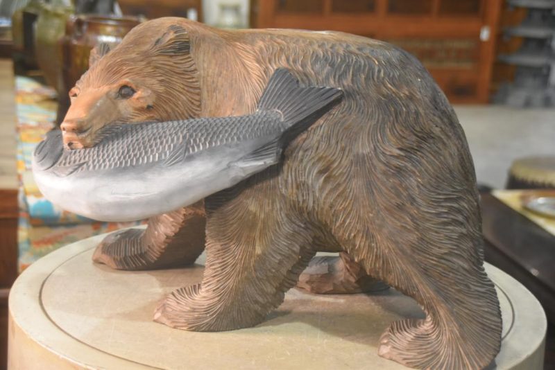 Carved Wooden Hokkaido Bear Width:520mm - Image 7