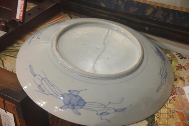 Pair of Japanese Imari Chargers Width:395mm each - Image 6