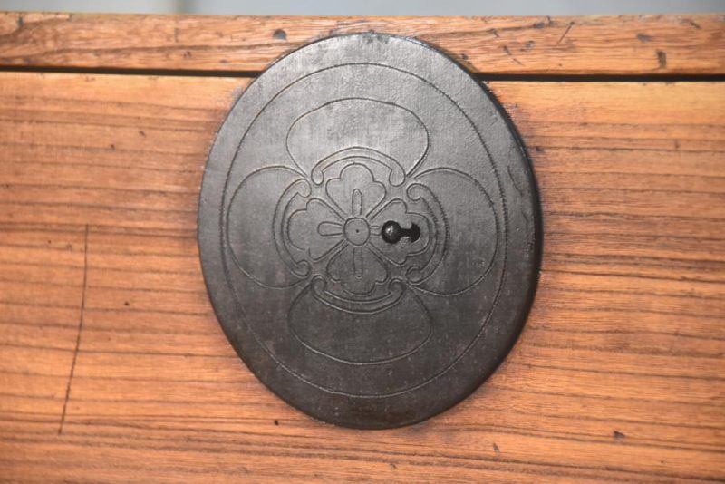 Japanese Antique 2 Section Clothing Chest Width:950mm - Image 2