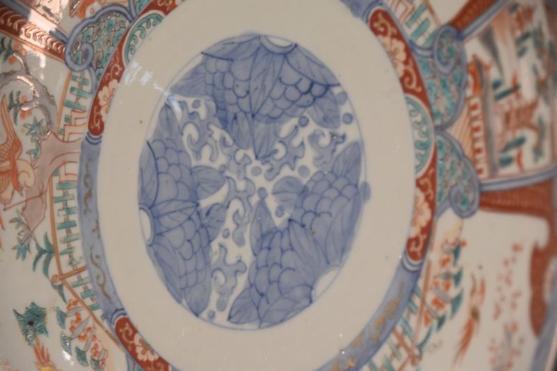 Pair of Japanese Imari Chargers Width:395mm each - Image 3