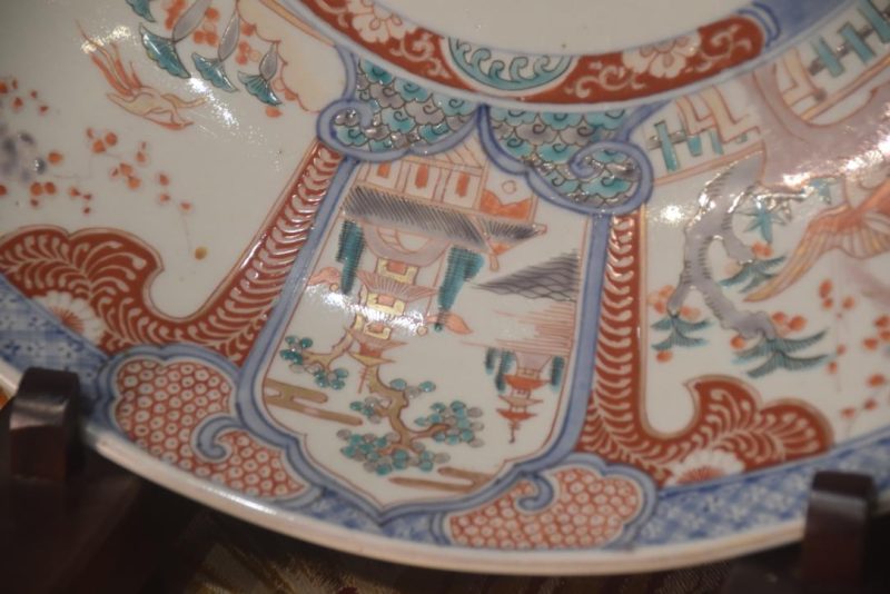 Pair of Japanese Imari Chargers Width:395mm each - Image 2