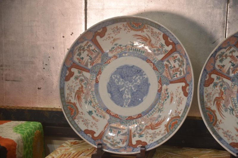 Pair of Japanese Imari Chargers Width:395mm each - Image 5