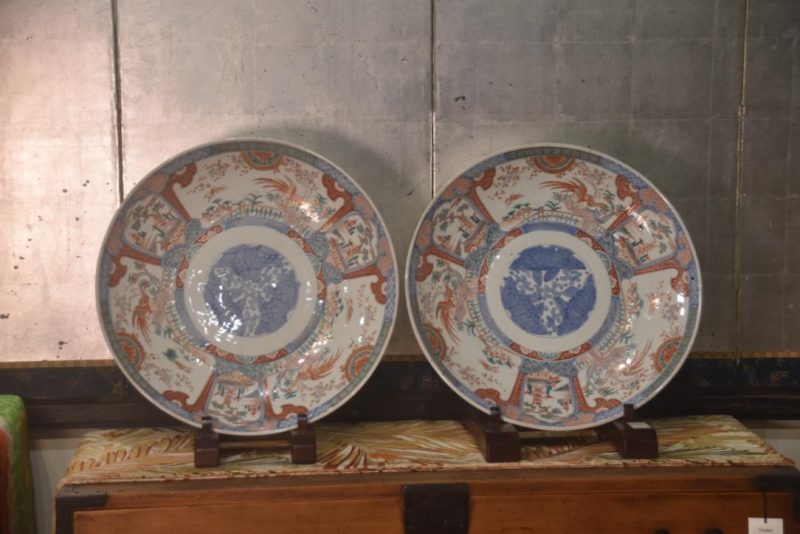 Pair of Japanese Imari Chargers Width:395mm each