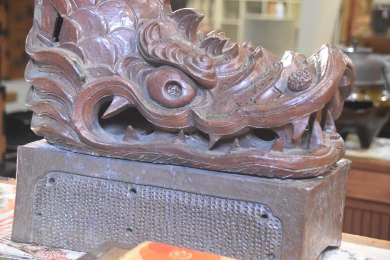 A Japanese Koi Dragon Roof Tile Height:880mm - Image 5