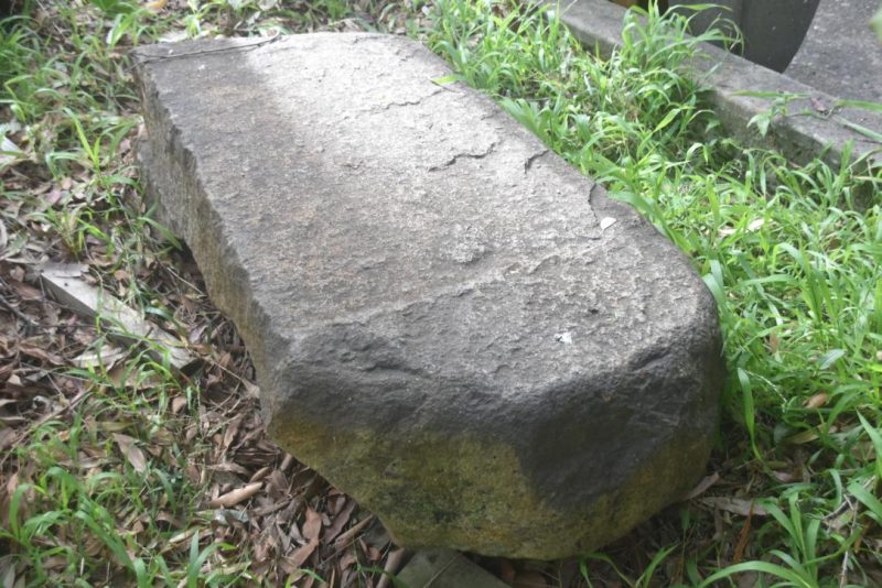 Japanese Garden Stone Step Width:1100mm - Image 5