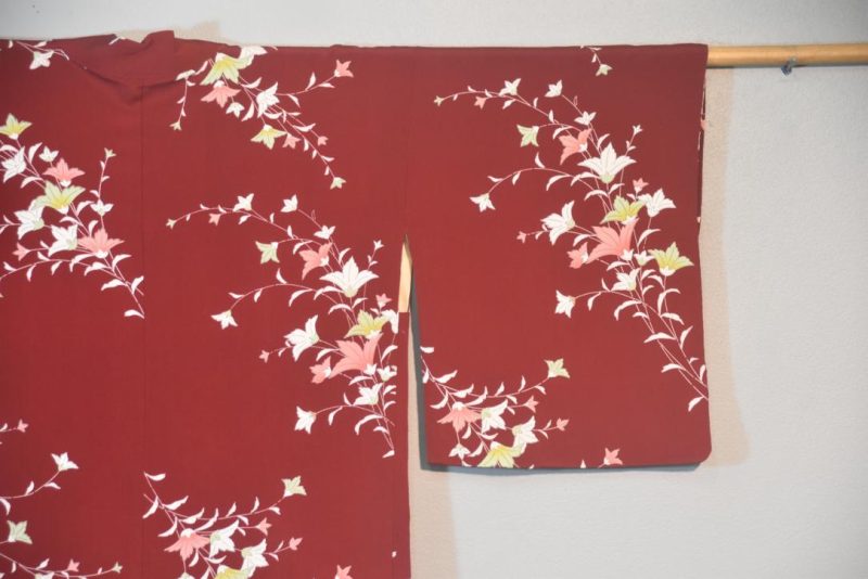 Floral Maroon Vintage Japanese Silk Haori Jacket - Image 6