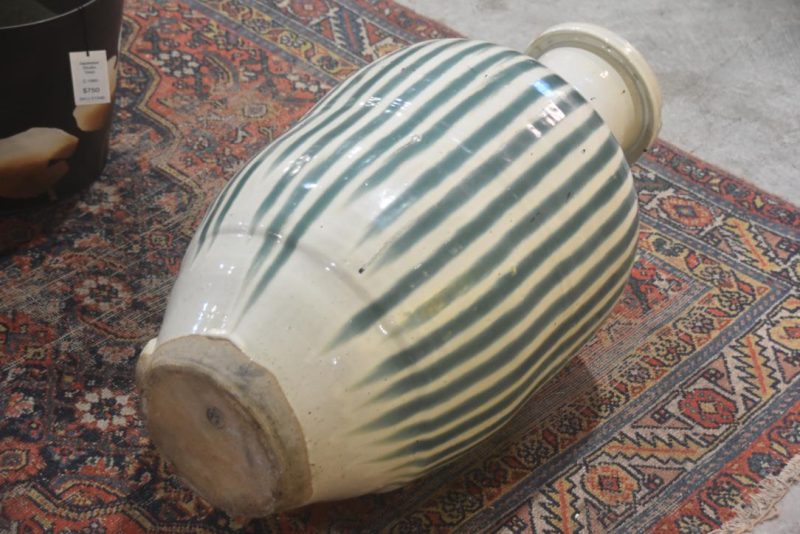 Shigaraki Drip Glaze Tsubo Urn Height:750mm - Image 5