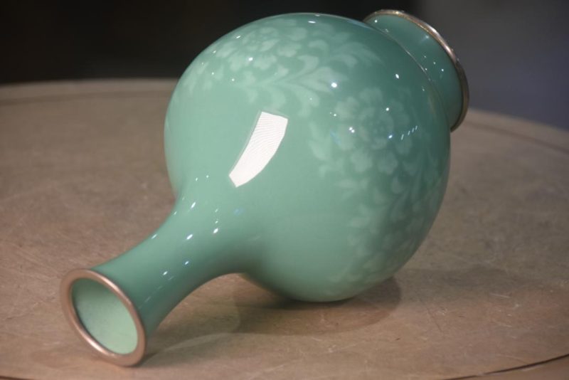 Japanese Cloisonne Vase by Ando Height:240mm - Image 4
