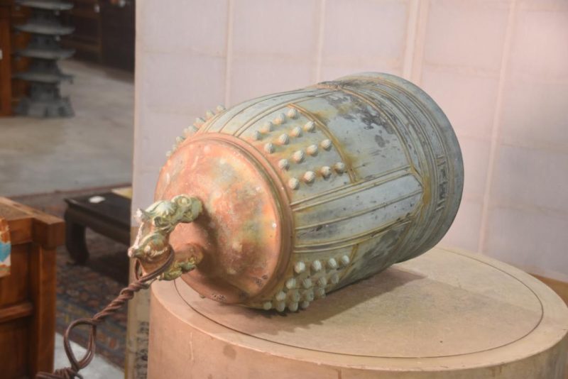 Japanese Bronze Hanging Temple Bell Height:530mm - Image 3