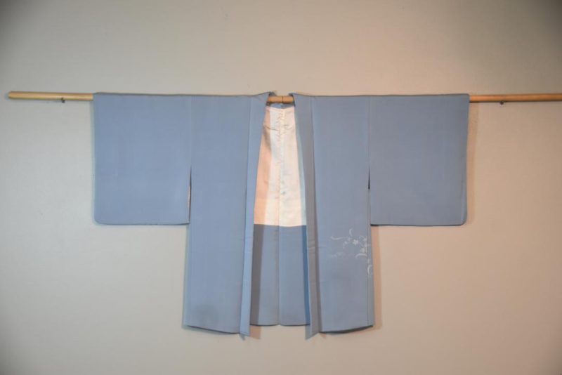 Pretty Blue Vintage Japanese Silk Haori Jacket - Image 4