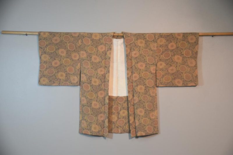 Chrysanthemums Vintage Japanese Silk Haori Jacket - Image 5
