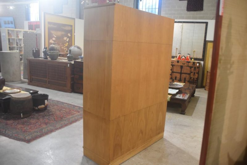 Superior Quality Vintage Wedding Chest (3 Sections) Width:1210mm - Image 11