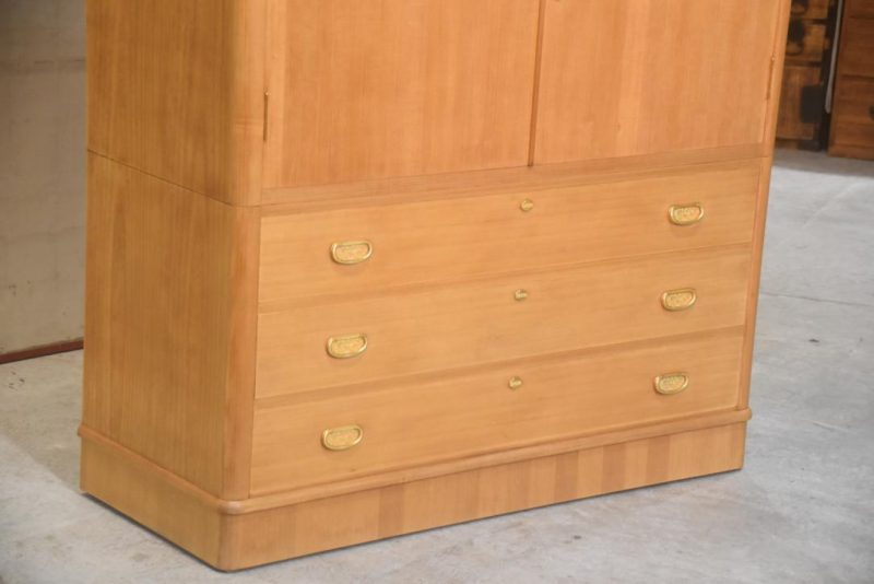 Superior Quality Vintage Wedding Chest (3 Sections) Width:1210mm - Image 8